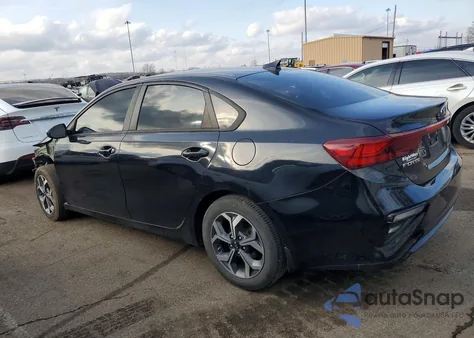 2021 Kia Forte Lxs z USA, uszkodzony, nr VIN 3KPF24AD1ME266556